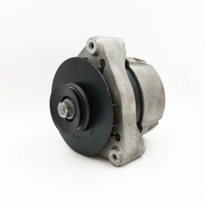 Alternator for Porsche 924, Bj.76-85, 75A, overhauled in exchange, deposit 119,00 Euro (incl. VAT)          068903017D, 0120469551
