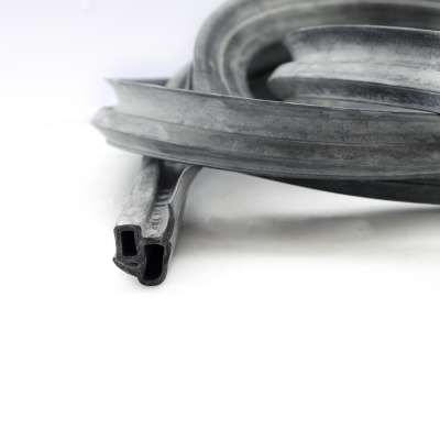 Preview: Türdichtung rechts für Porsche 356, Zweikammer  64453192400