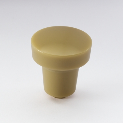 Schalterknopf beige, groß M6 für Haubenbetätigung und Lüftungklappen mit Messingbüchse M5  64455281001