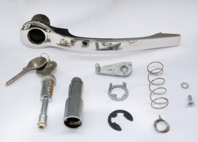 Preview: Türaussengriff rechts, schmale Ausführung, mit Schließzylinder für Porsche 911/912, Bj. 65-67        90153106220B, 90153106220, 53106220B02, 5310622002, 1687100980