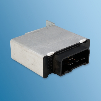 Preview: Relais Einspritzpumpe original Neu für Porsche 911/T-E/E/S/RS, Bj.69-76  0333400001,0333611001,0333611004,03363400006,0333611006,0333611003,0333611007,0333400007,0333400008,90161511100,90161511300,0336611006