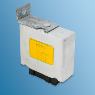 Relais Einspritzpumpe original, überholt im Tausch, Kaution 238,00 Euro (inkl. MwSt.) für Porsche 911/T-E/E/S/RS, Bj.69-76  0333400001,0333611001,0333611004,03363400006,0333611006,0333611003,0333611007,0333400007,0333400008,90161511100,90161511300,0336611
