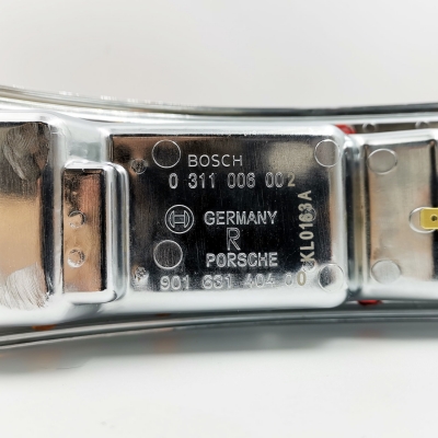 Preview: Heckleuchte, rechts, EU, für Porsche 911/912 Bj.65-68, original Produktion, Bosch, Gehäuse Metall      90163140400