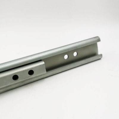 Preview: Führungsschiene, komplett, für Porsche 911/912, Bj.69-73 (Preis pro Stück)          91152103000