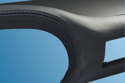 Preview: Armaturenbrett ohne Lautsprechergitter aber mit Mitteldüsenöffnung, Leder SCHWARZ für Porsche 911, Bj. 75-85  91155205504