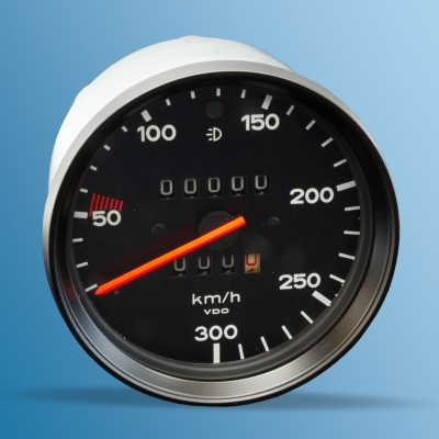 Tacho mechanisch bis 300km/h, für Porsche 911 Bj. 74-75, s/w, neu im Tausch, Kaution 416,50 Euro (inkl. MwSt.)  91164150329