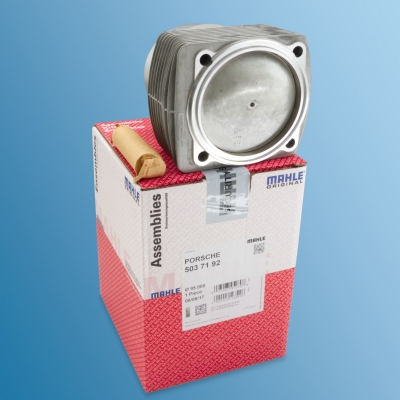 cylinder and piston set for Porsche Carrera 3,0 76-77 and Porsche 3,0SC, 180PS/188PS 78-80  93010396205,93010396203