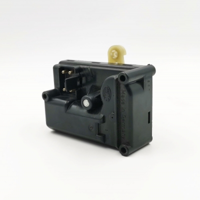 Stellmotor für Temperaturregelklappe für Porsche 964, überholt im Tausch, Kaution 119,00 Euro (inkl. MwSt.)         96462432400