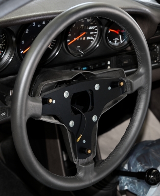 Lenkrad 3-Speichen, Neu für Porsche 911, Bj.74-89, komplett mit allen Anbauteilen, ohne Tausch  91134708402,91134708401,91134708407,ECK 4037,ECK4002q