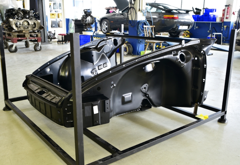 Vorderwagen für Porsche 911 Bj. 69-73  ECK 8555