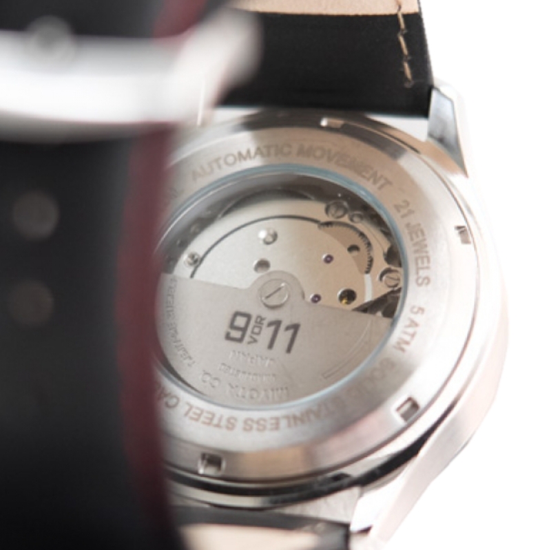 Porsche Uhr Modell 260 automatik chrome